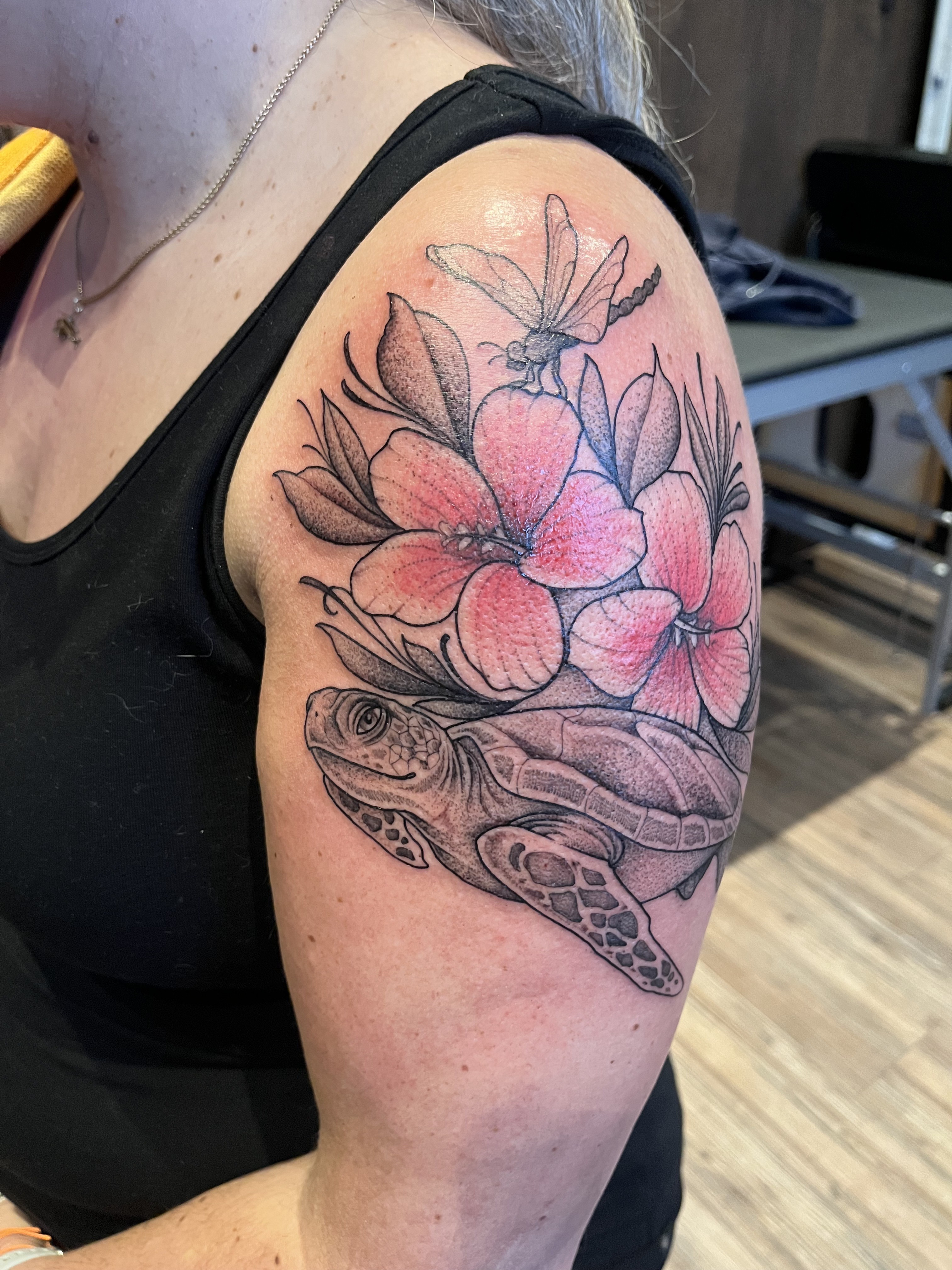  Fade to Black Tattoo Studio