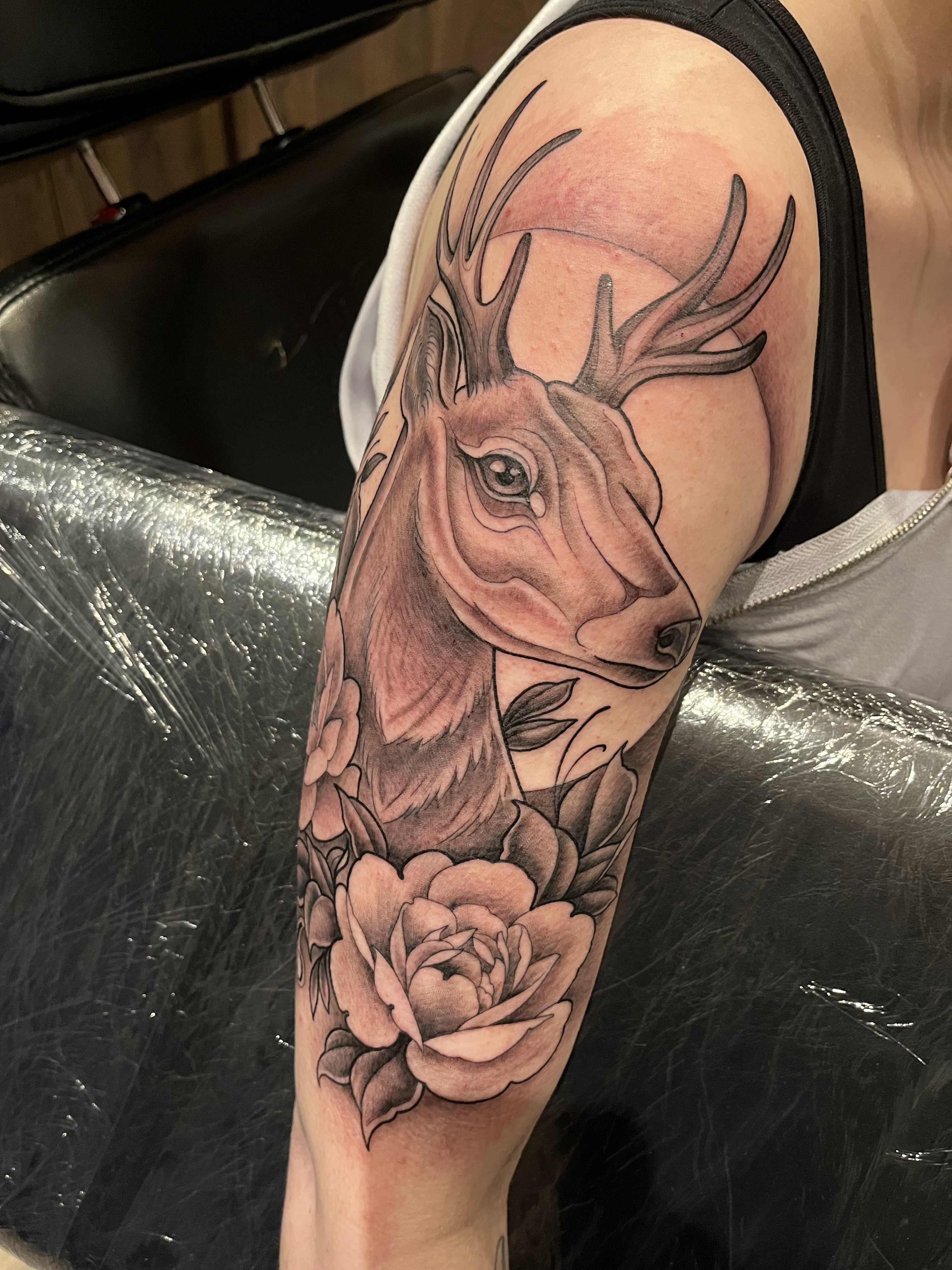  Fade to Black Tattoo Studio