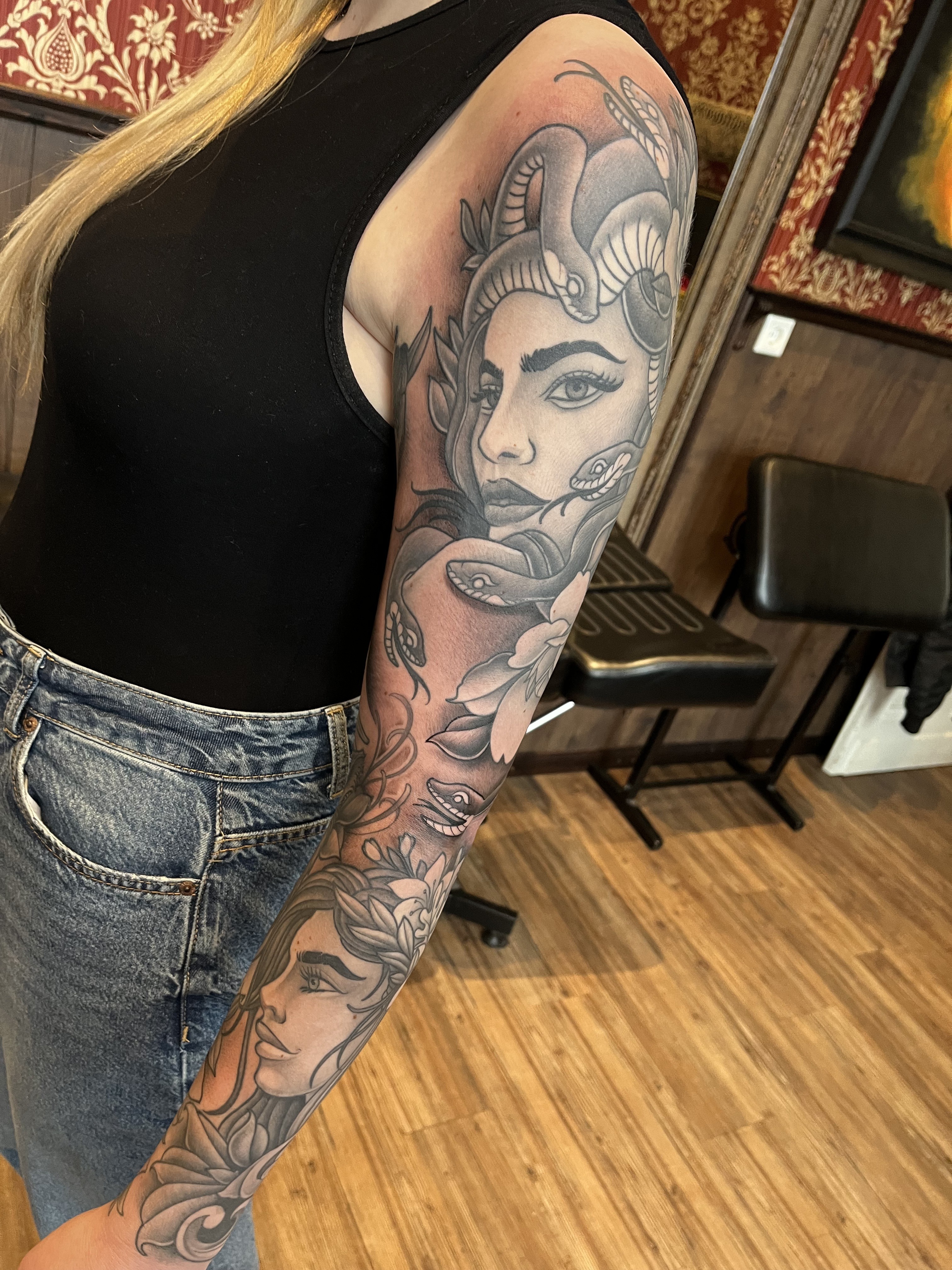  Fade to Black Tattoo Studio