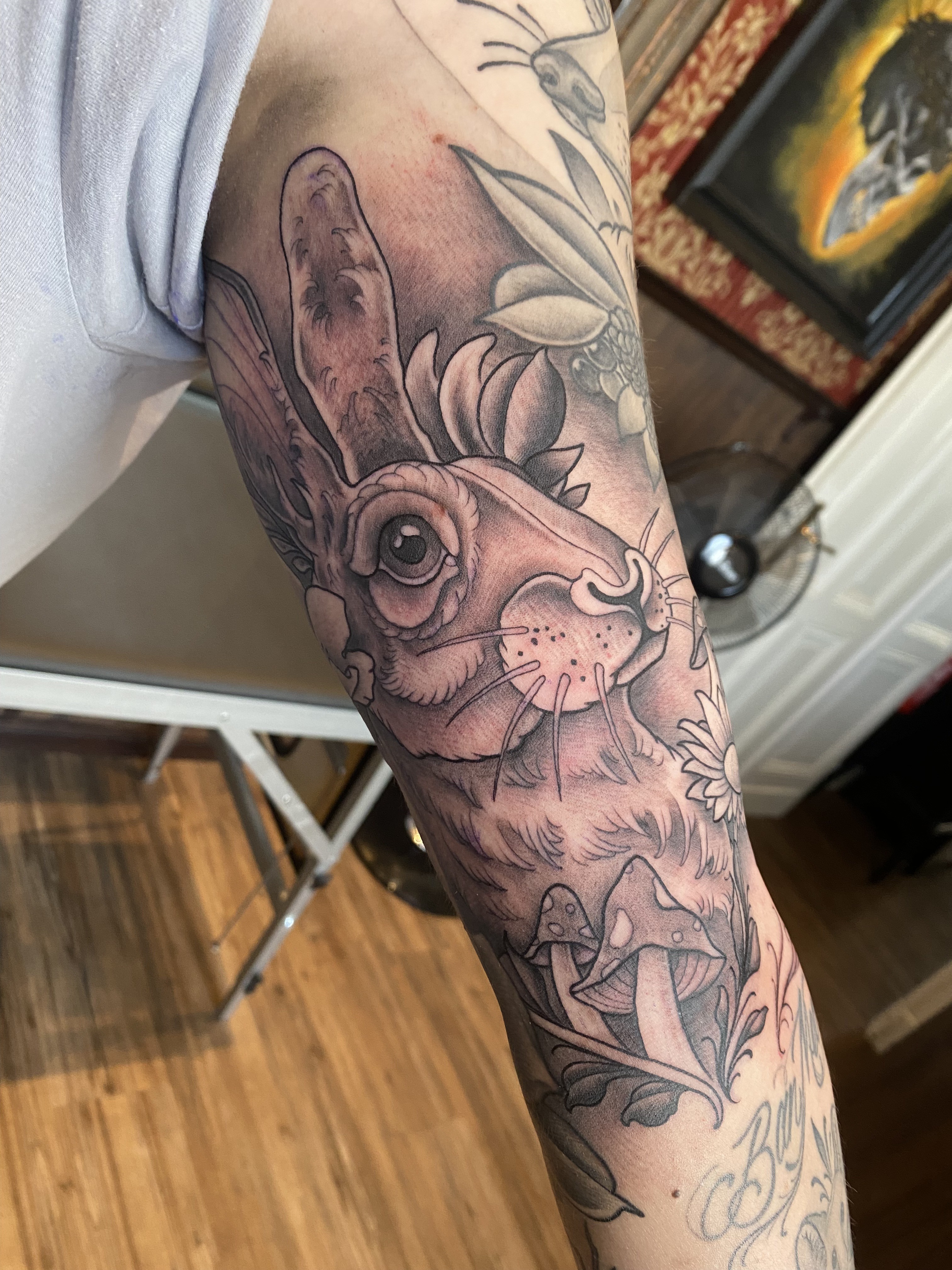  Fade to Black Tattoo Studio