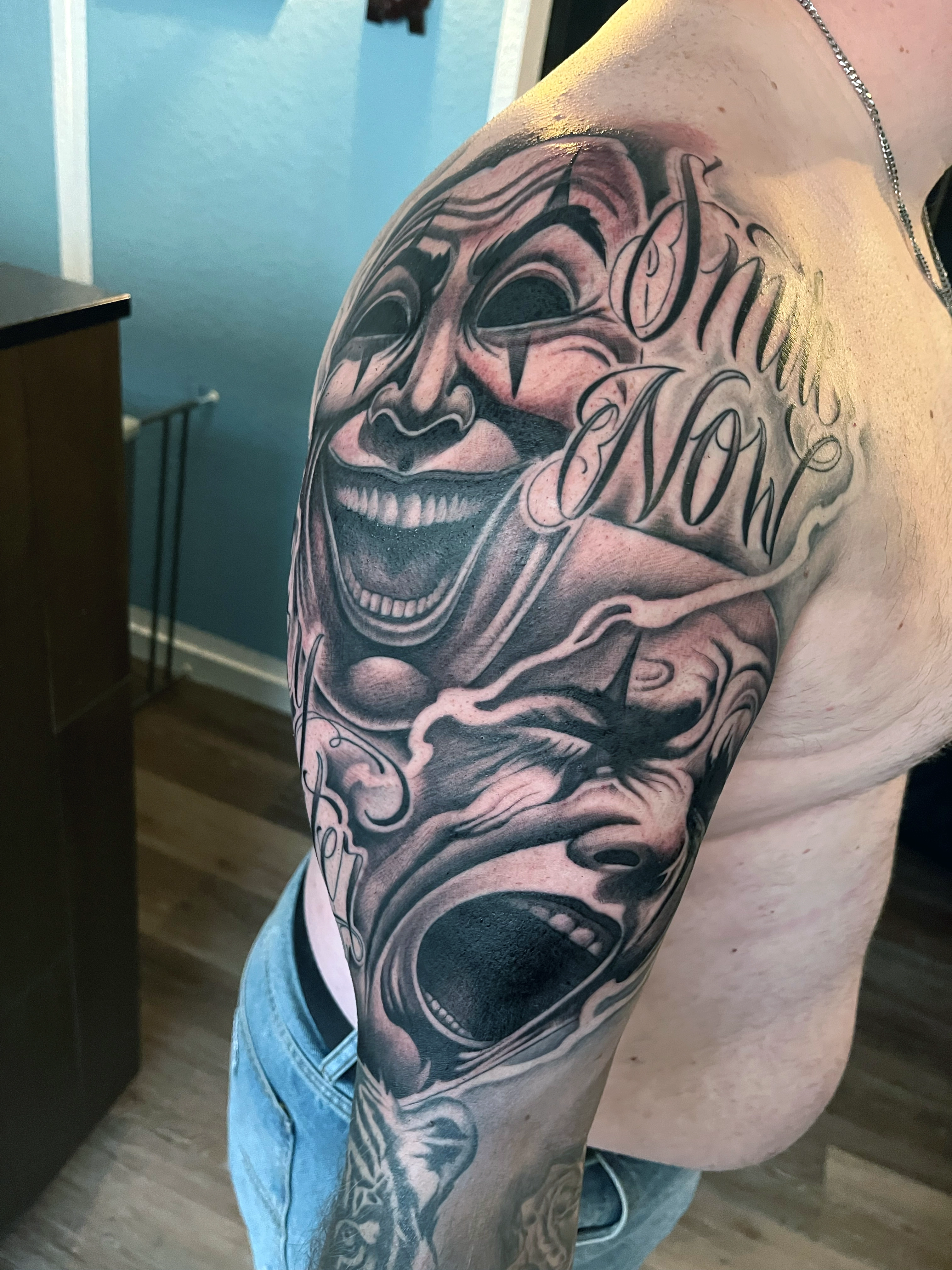  Fade to Black Tattoo Studio