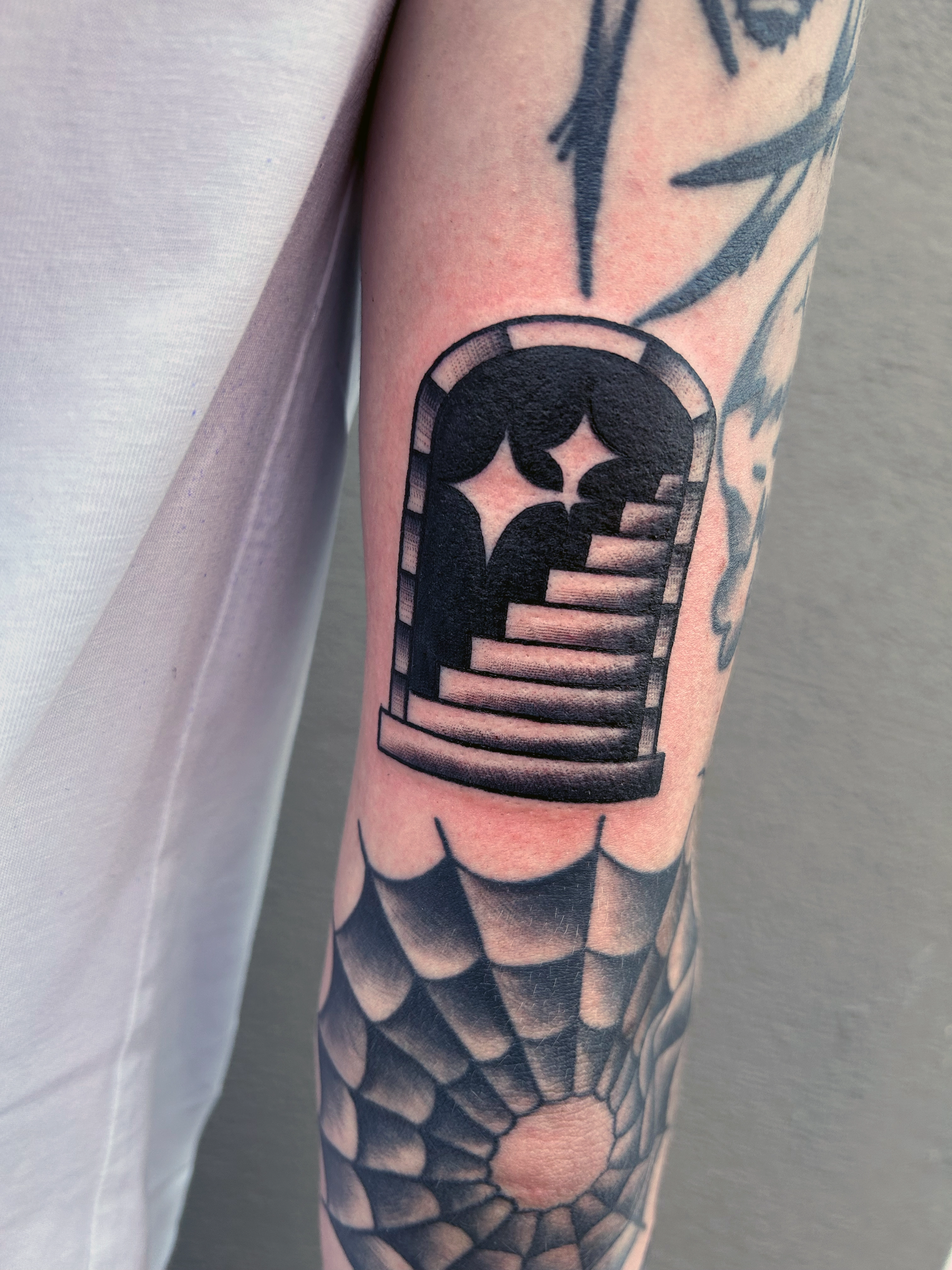  Fade to Black Tattoo Studio